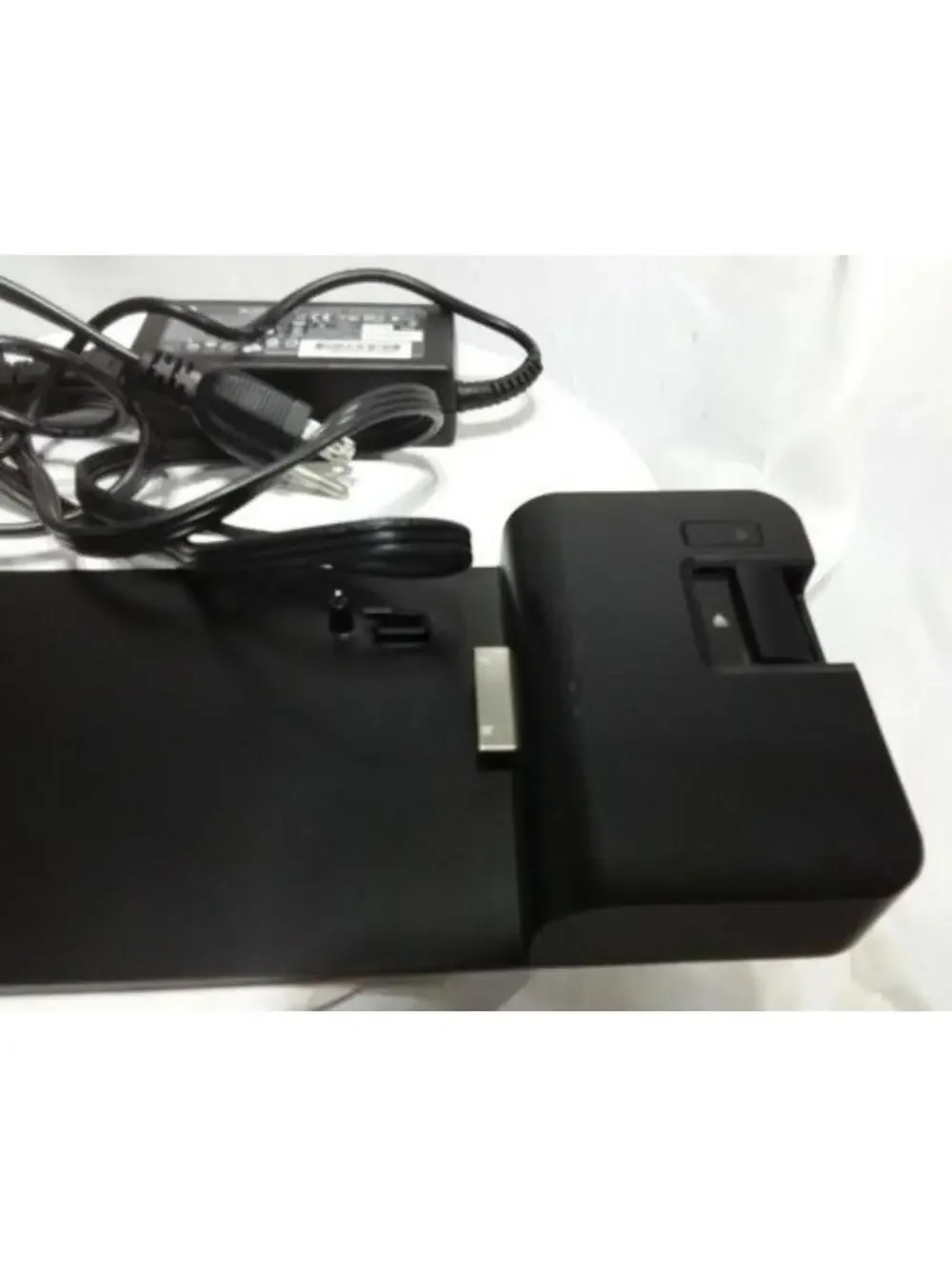HP UltraSlim Docking Station D9Y32AA EliteBook ProBook USB DisplayPort 65W Adapt